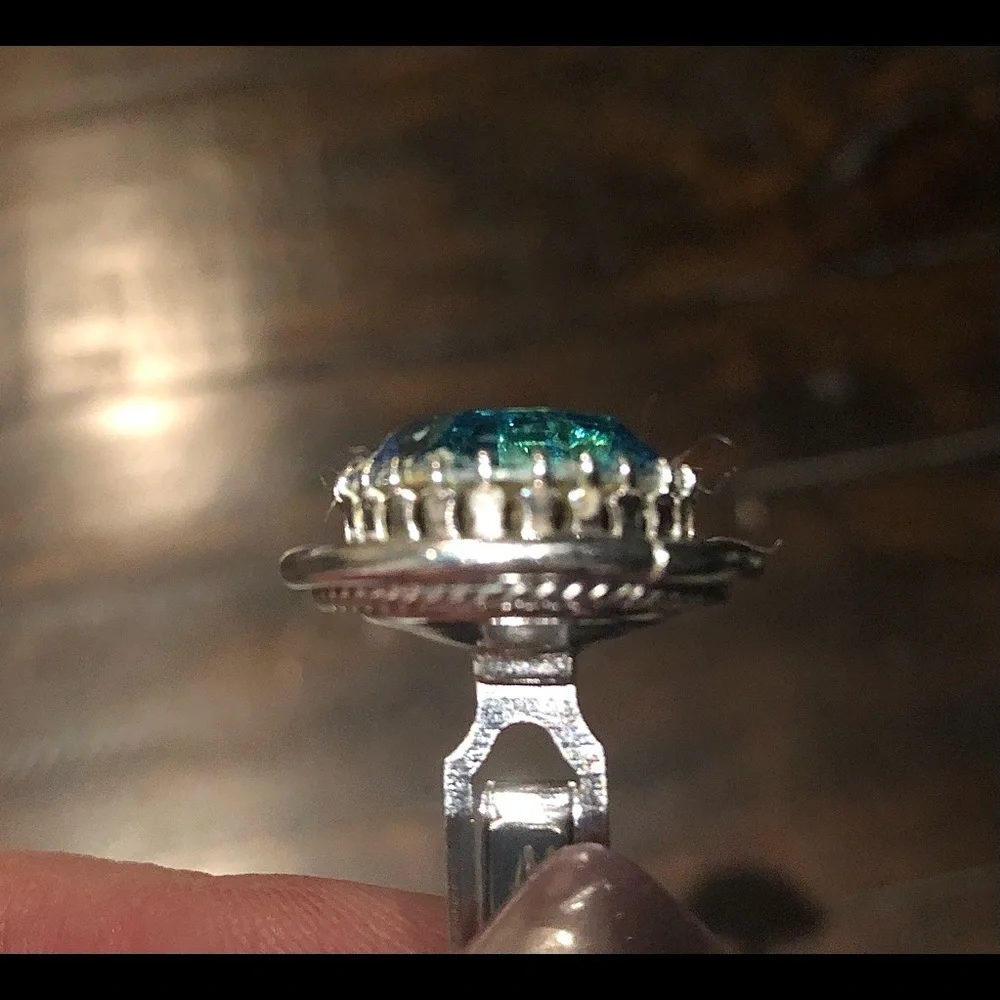 CUFFLINKS - Blue/Green Aurora - Picture 5 of 8